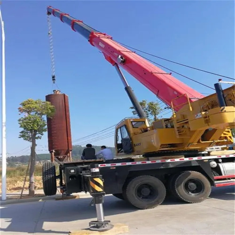 新政镇专业吊车租赁多少钱