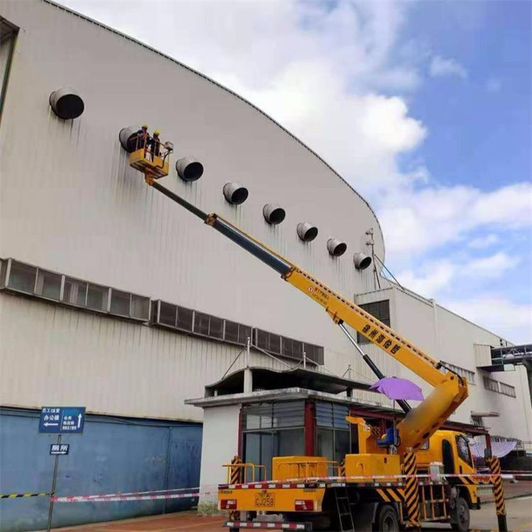 新政镇高空作业车出租服务：专业广告牌安装解决方案