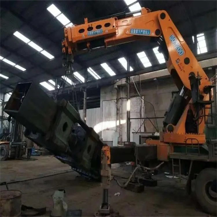 新政镇130吨折臂吊车出租吊机租赁附近电话