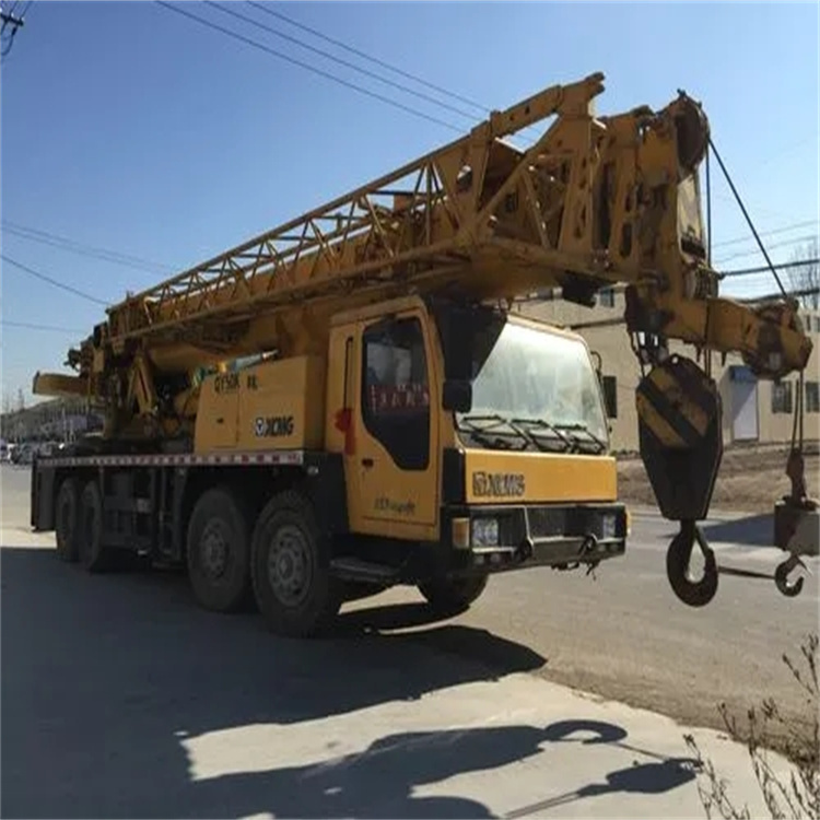 新政镇哪里有专业吊车出租